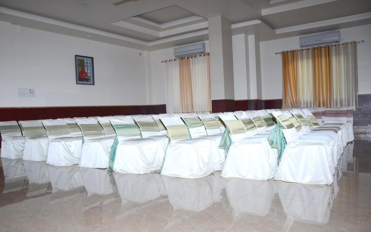 Vaishnavi Clarks Inn Buxar Εξωτερικό φωτογραφία